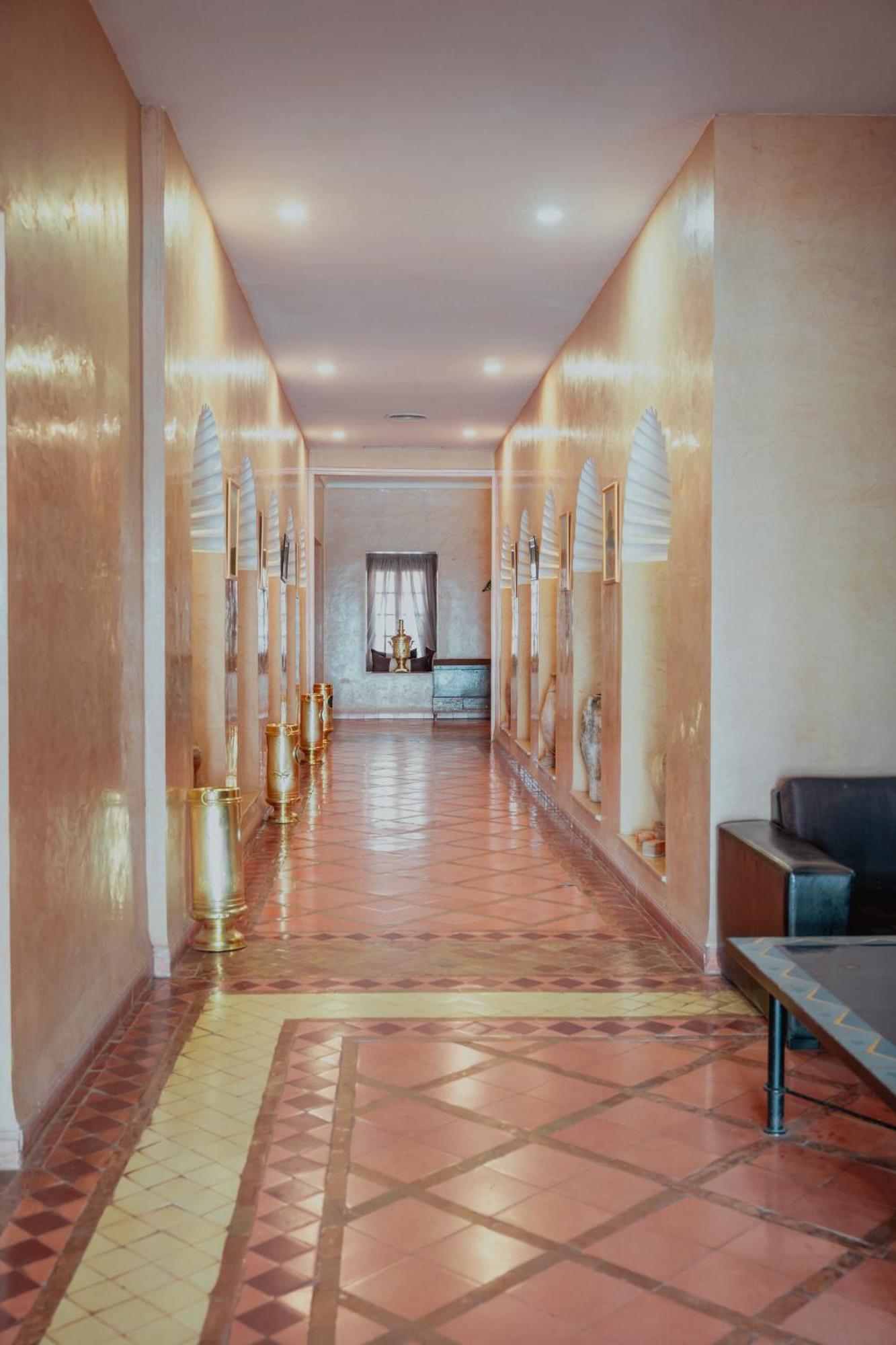 Kenzi Azghor Hotel Ouarzazate Exterior photo